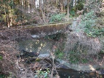 現在の瀧沢(竹沢)掛樋