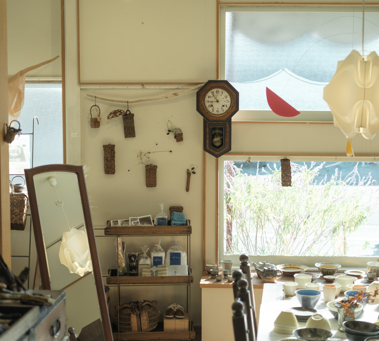 gallery&caffe Eg(X)