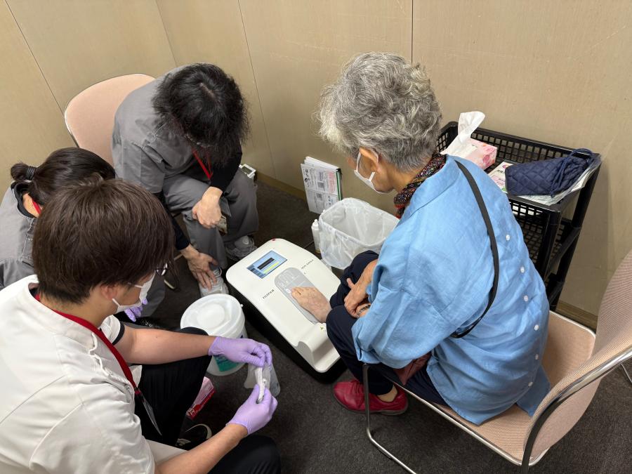 骨密度測定の様子