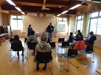 遺跡案内ツアー