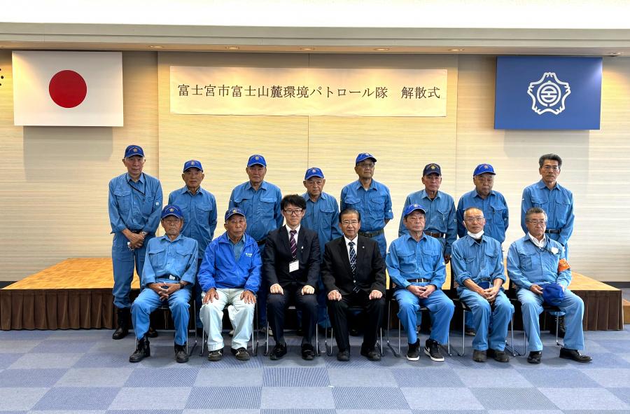 解散式の集合写真