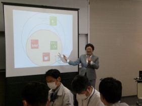 令和元年度 係長職向け研修の様子1