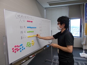 令和4年度 一般職員向けSDGs推進セミナーの様子2