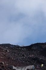 登山風景(撮影場所：富士宮ルート九号五勺付近)