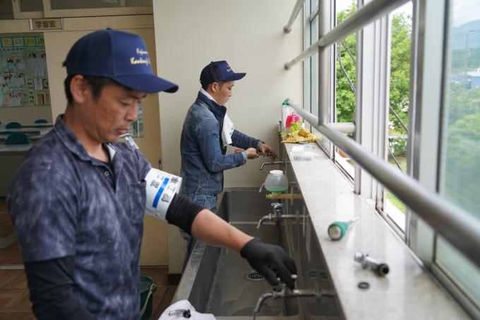 水道の蛇口パッキンの点検や交換を行っています。