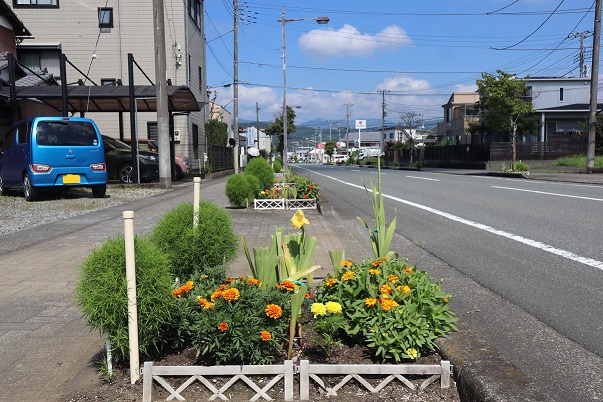 3優秀賞　二の宮区花の会